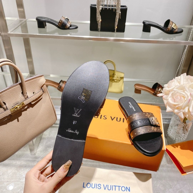 Louis Vuitton Slippers